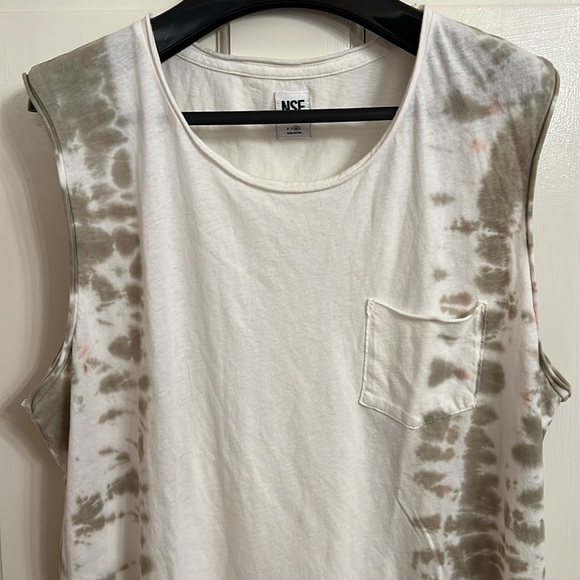 NSF Cream with Dye color in Size Medium - Picture 4 of 7